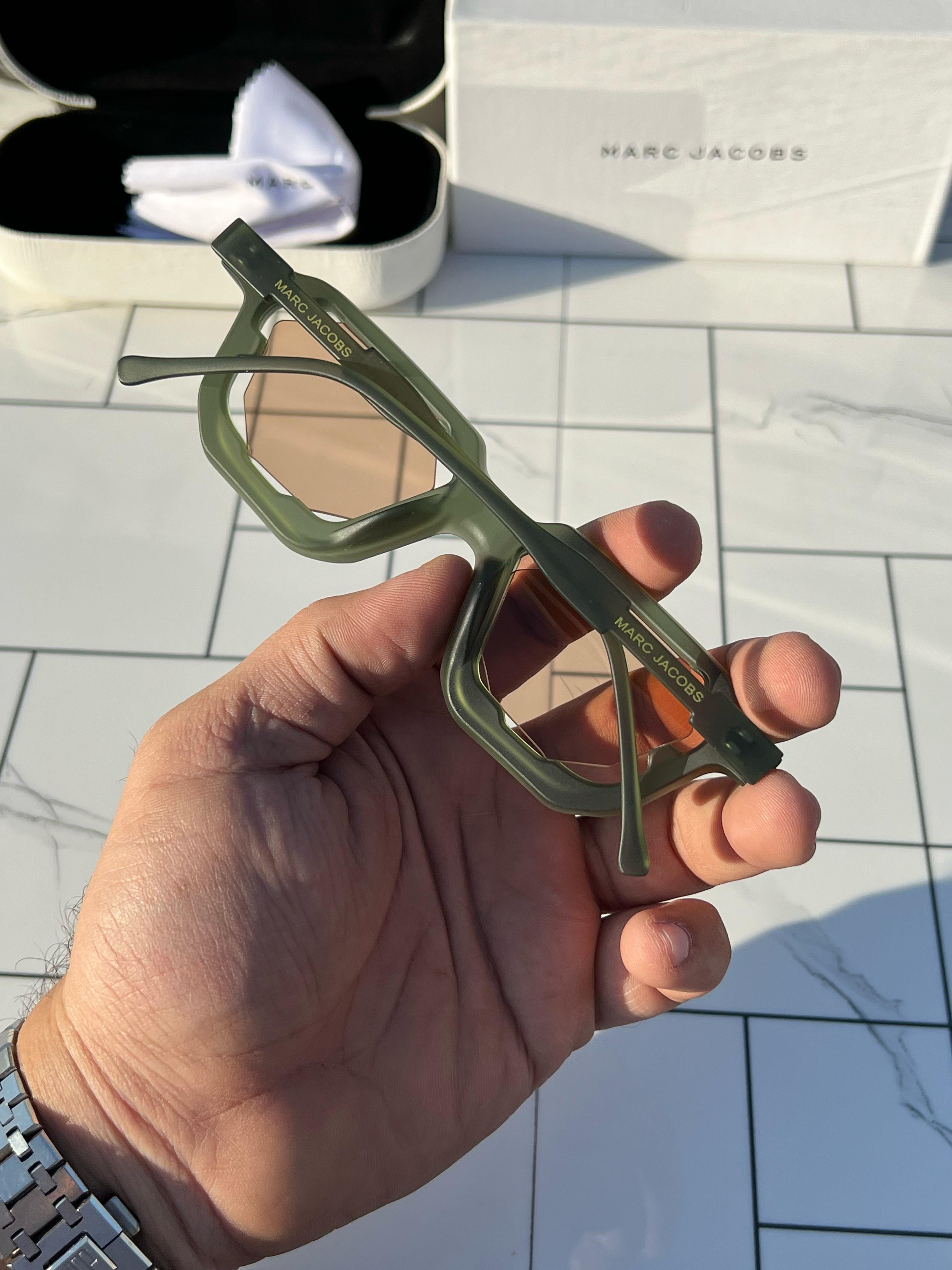 Mar_c_jacobs 3512 green brown