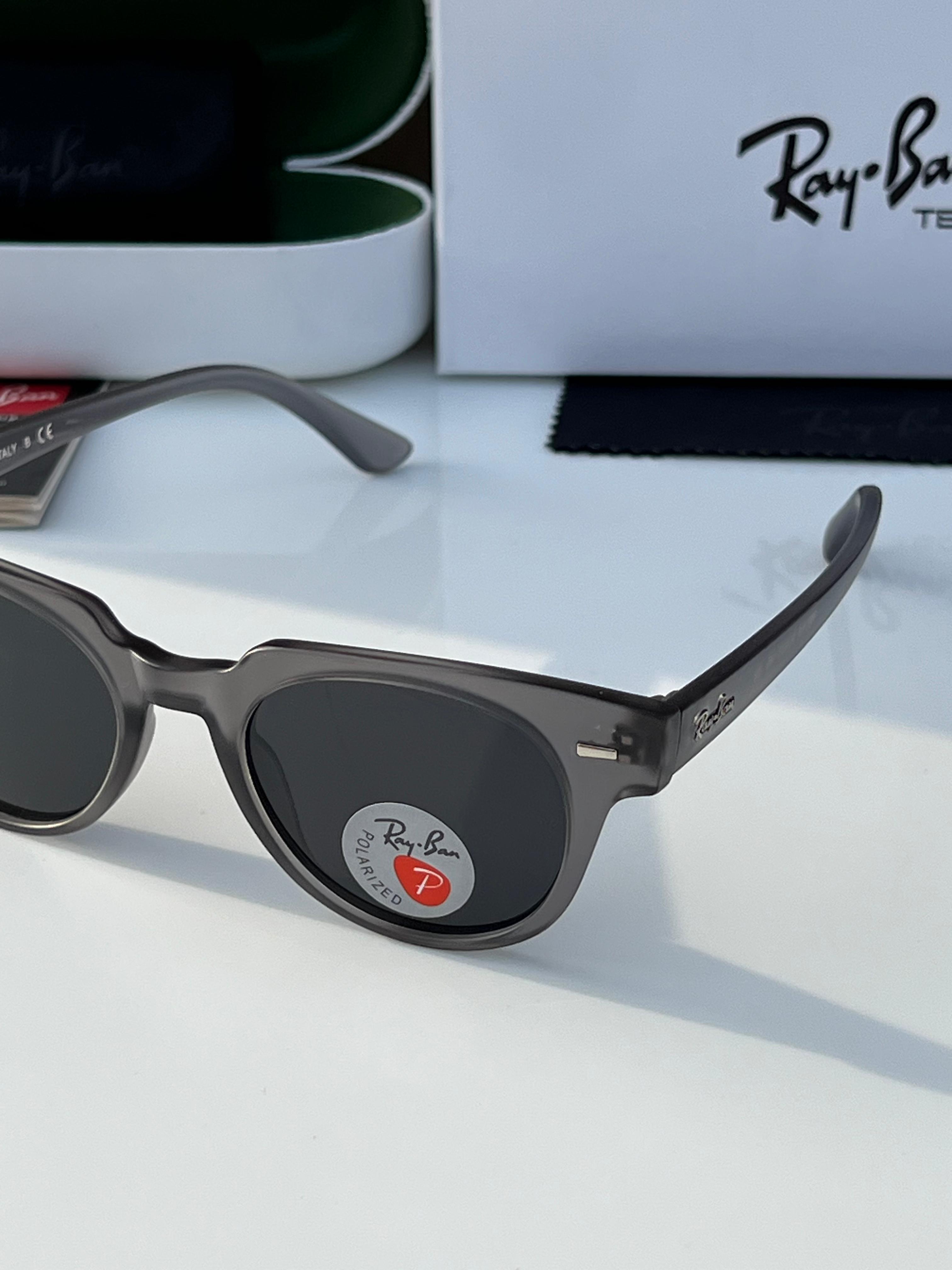 Ray_ban sunglass 4521