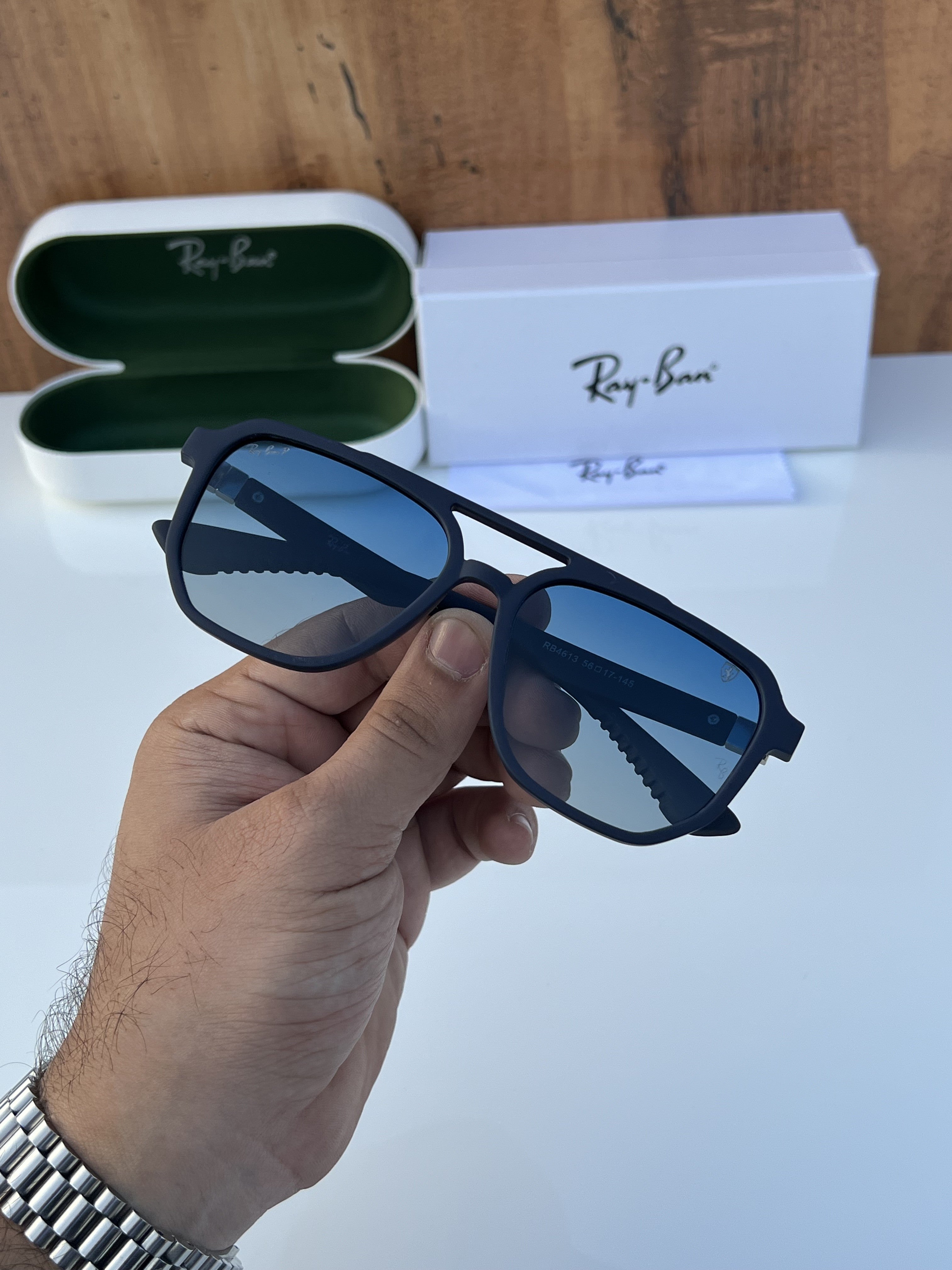 Rayb_an_4613_matt_blue