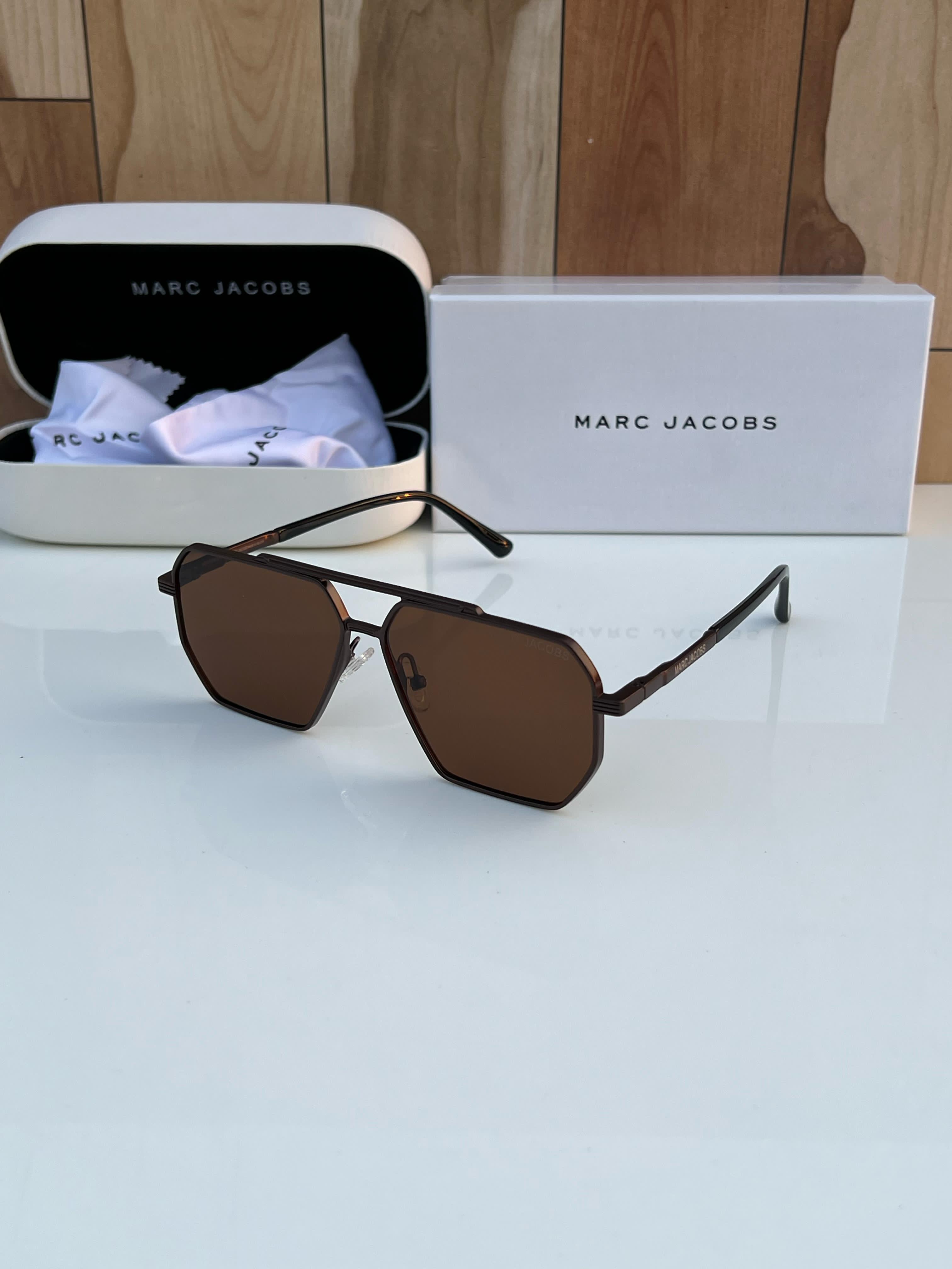 Ma_rc Ja_cos 510 brown