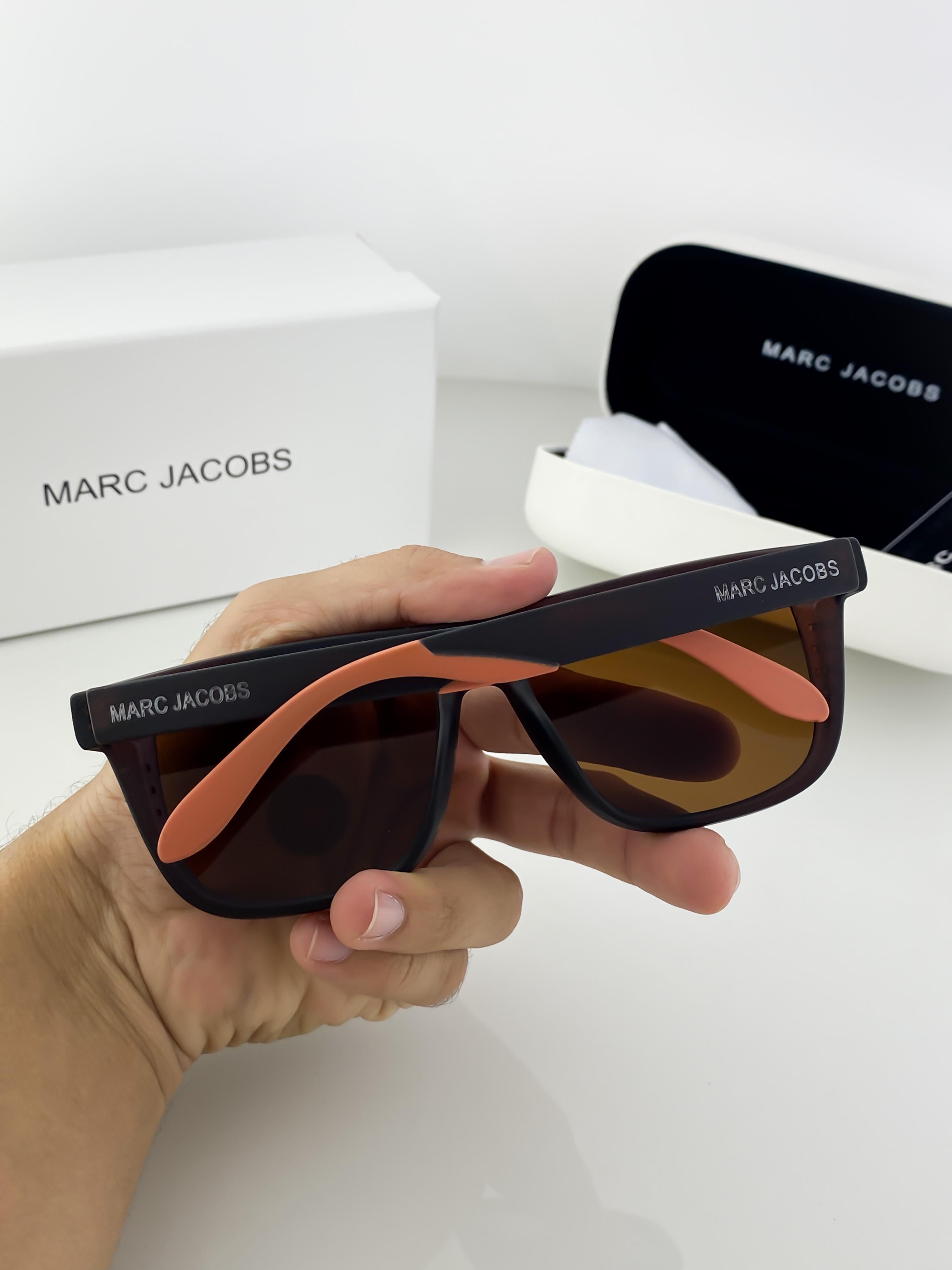 MA_R_C JA_CO_BS BROWN 2104 B