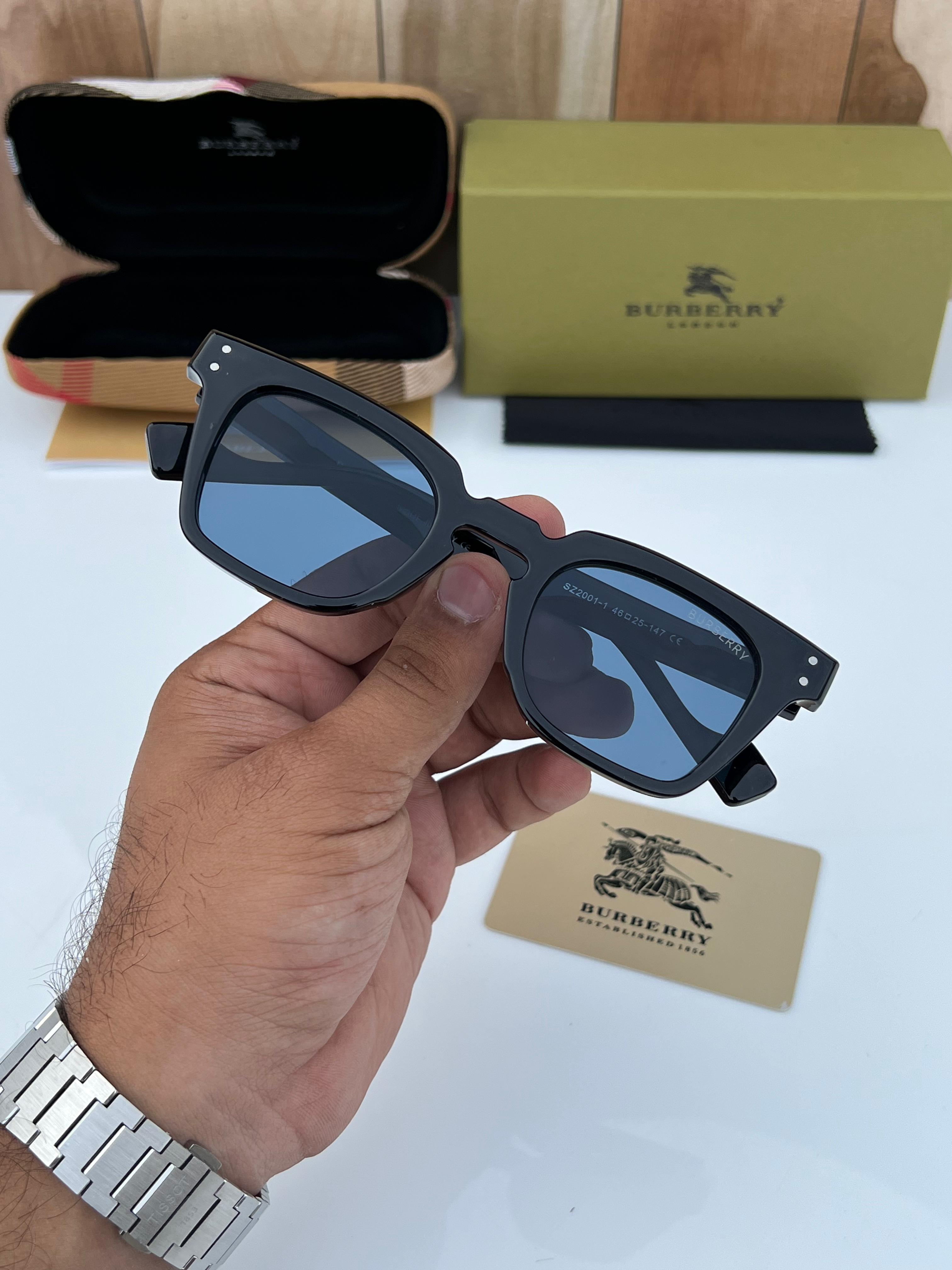 BuR 2001 BLACK BLUE  A