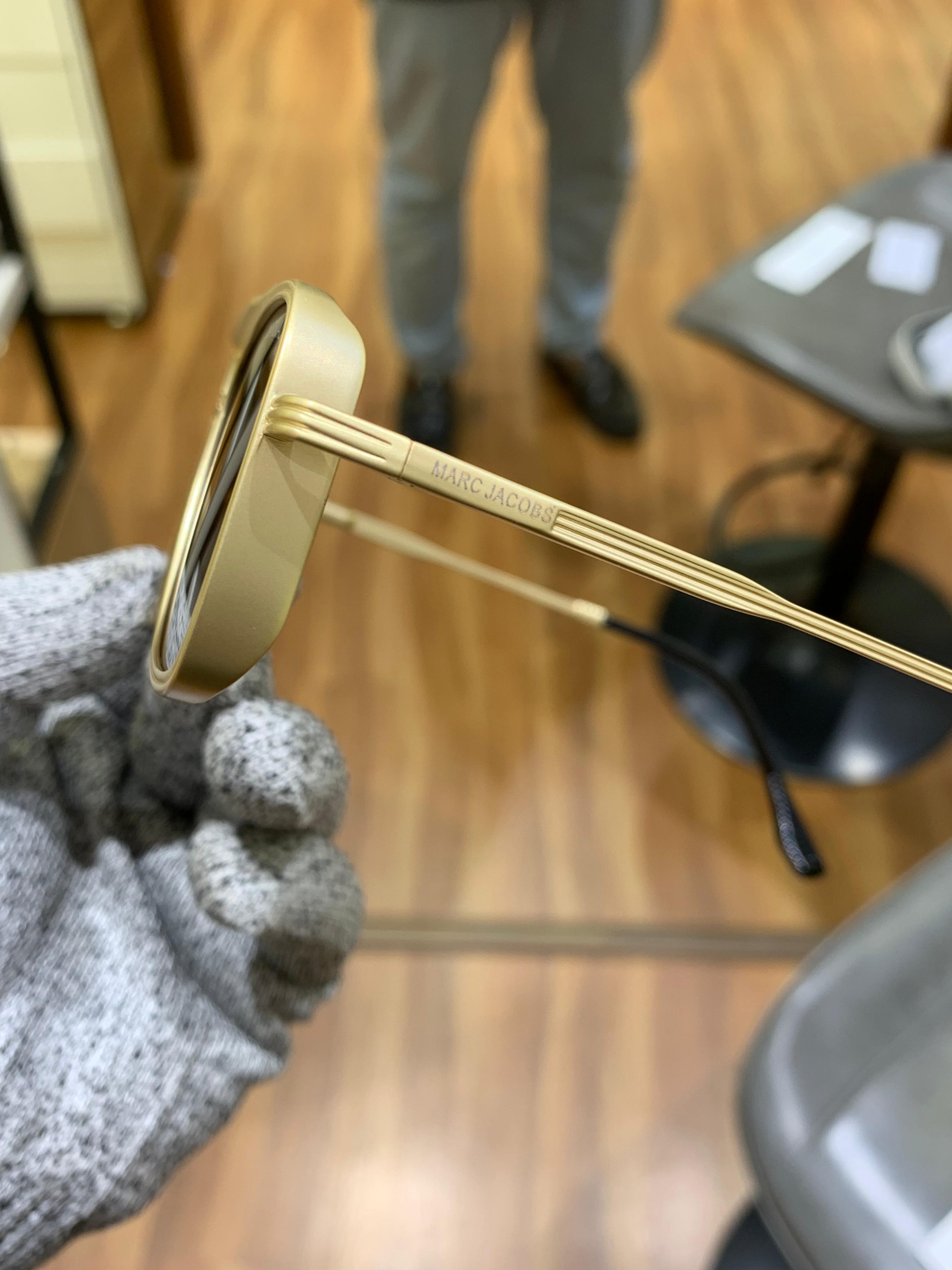 Mar  504 gold brown A