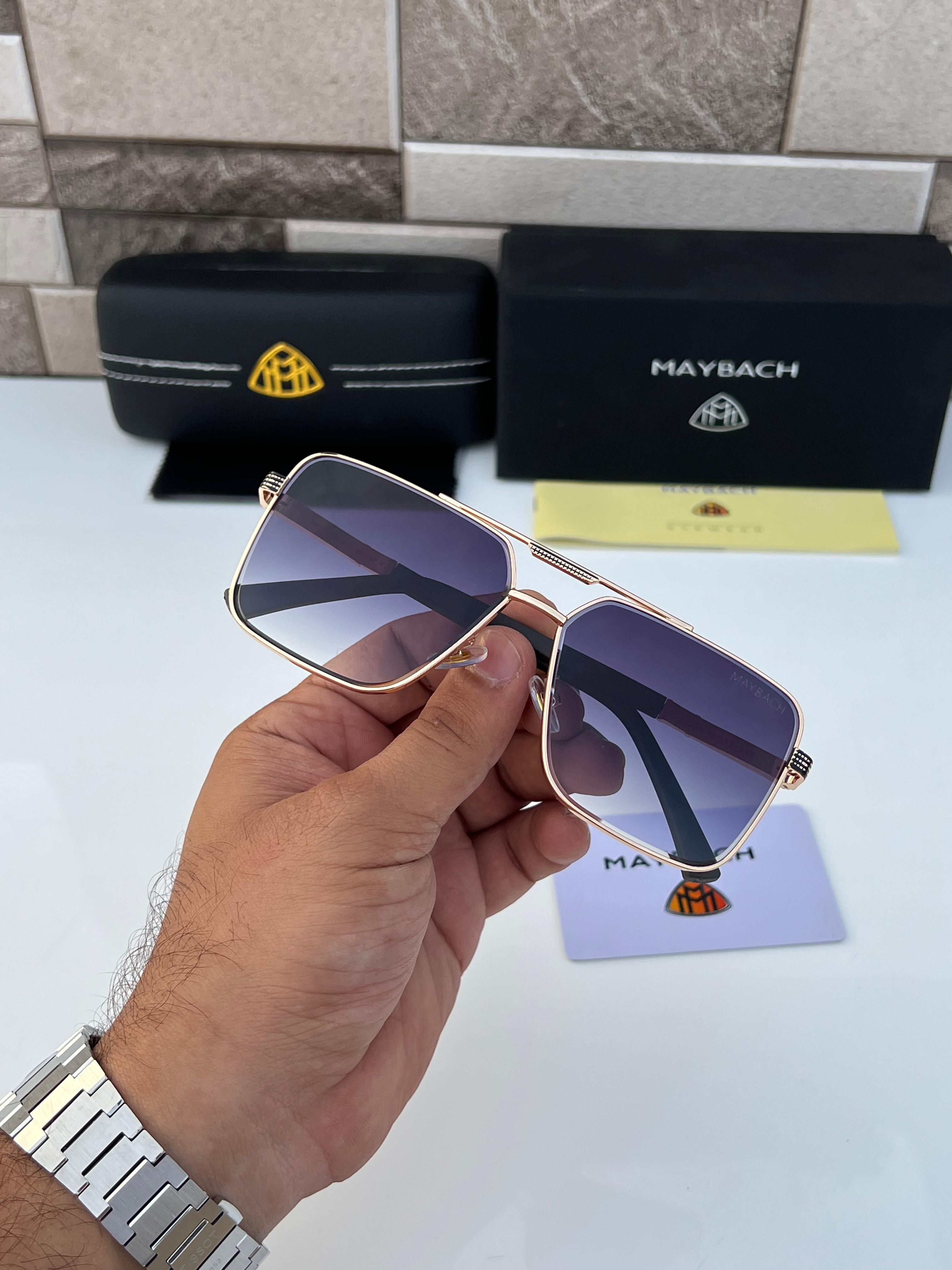 May  23264 gold black A