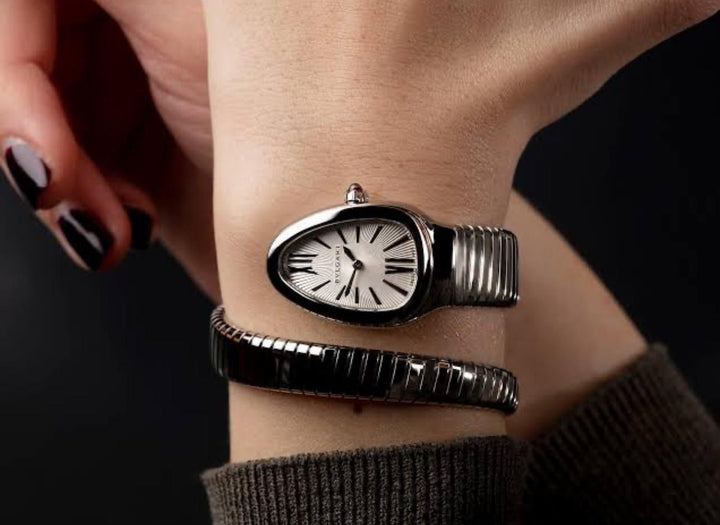 Bvlgar_i Serpen_ti Black White Dial