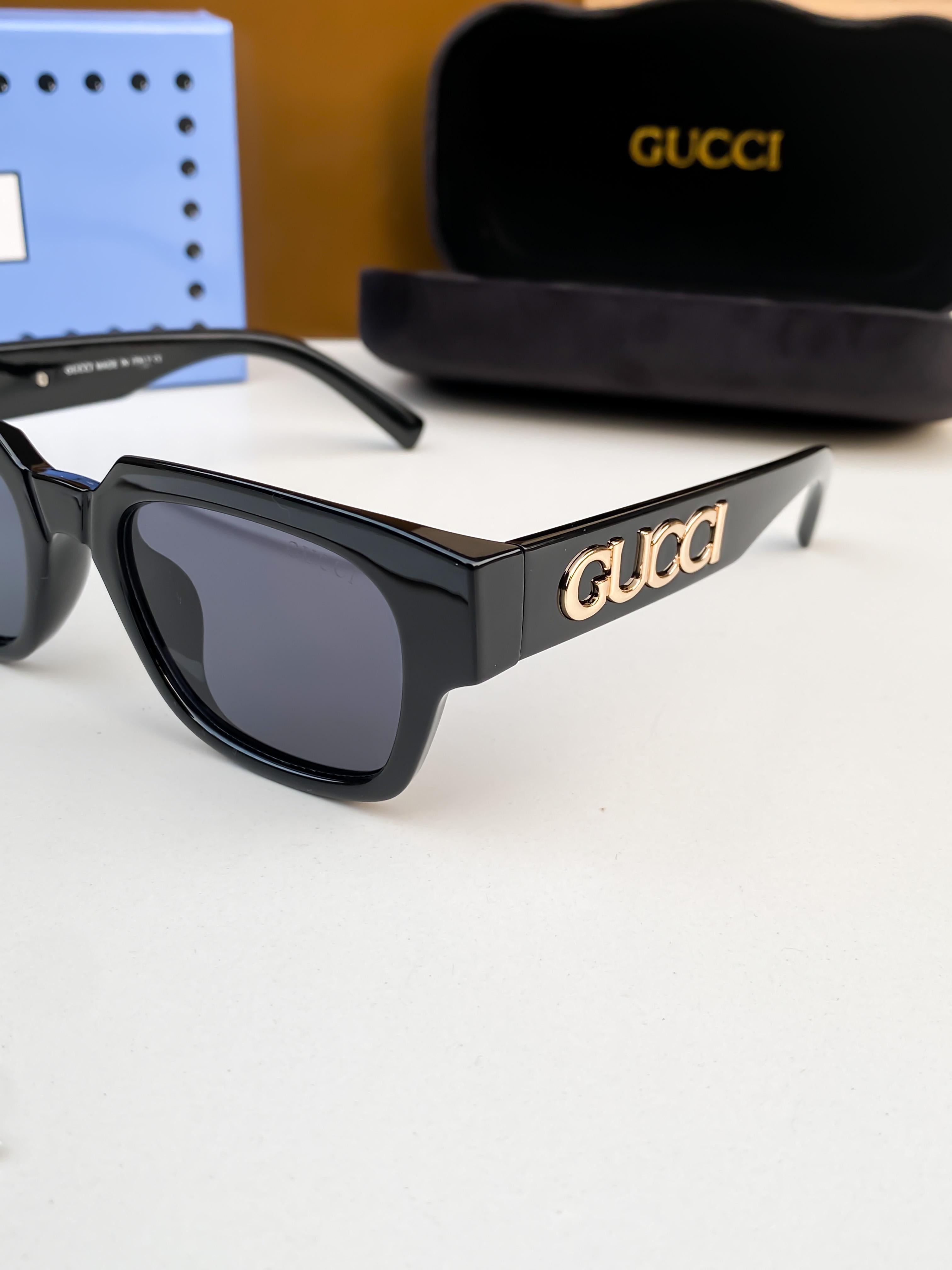 Gu-cc-i black