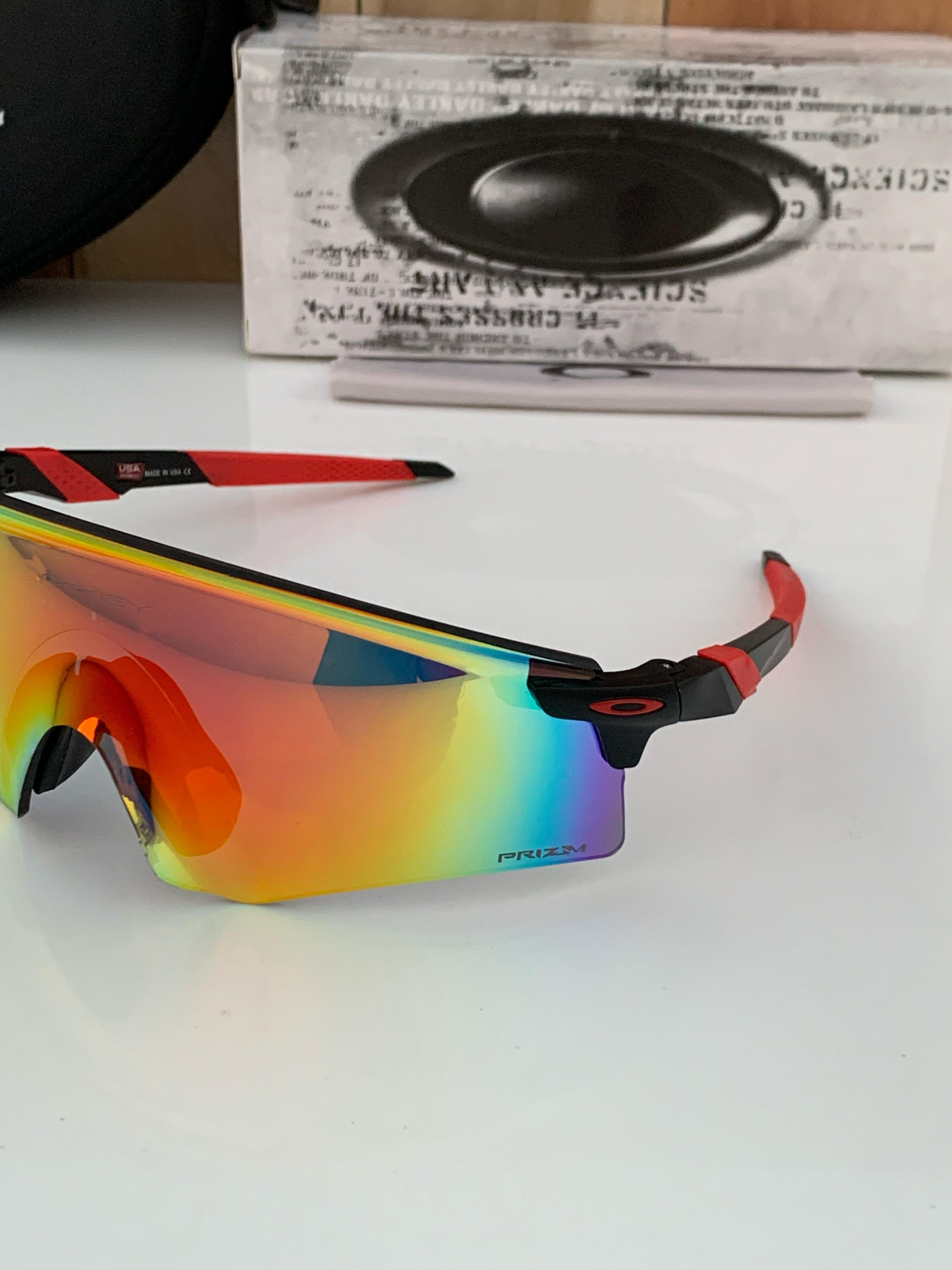 Oak_ley 9471 black red