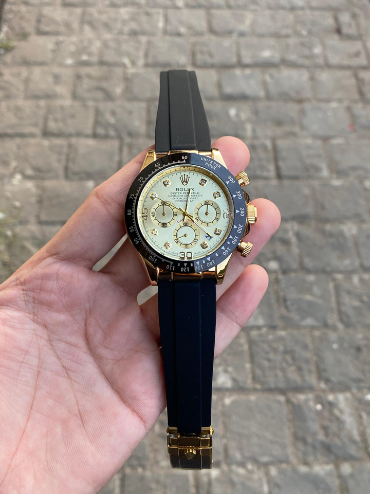 White Dial Gold Case Silicon Strap Stylish Watch For Men