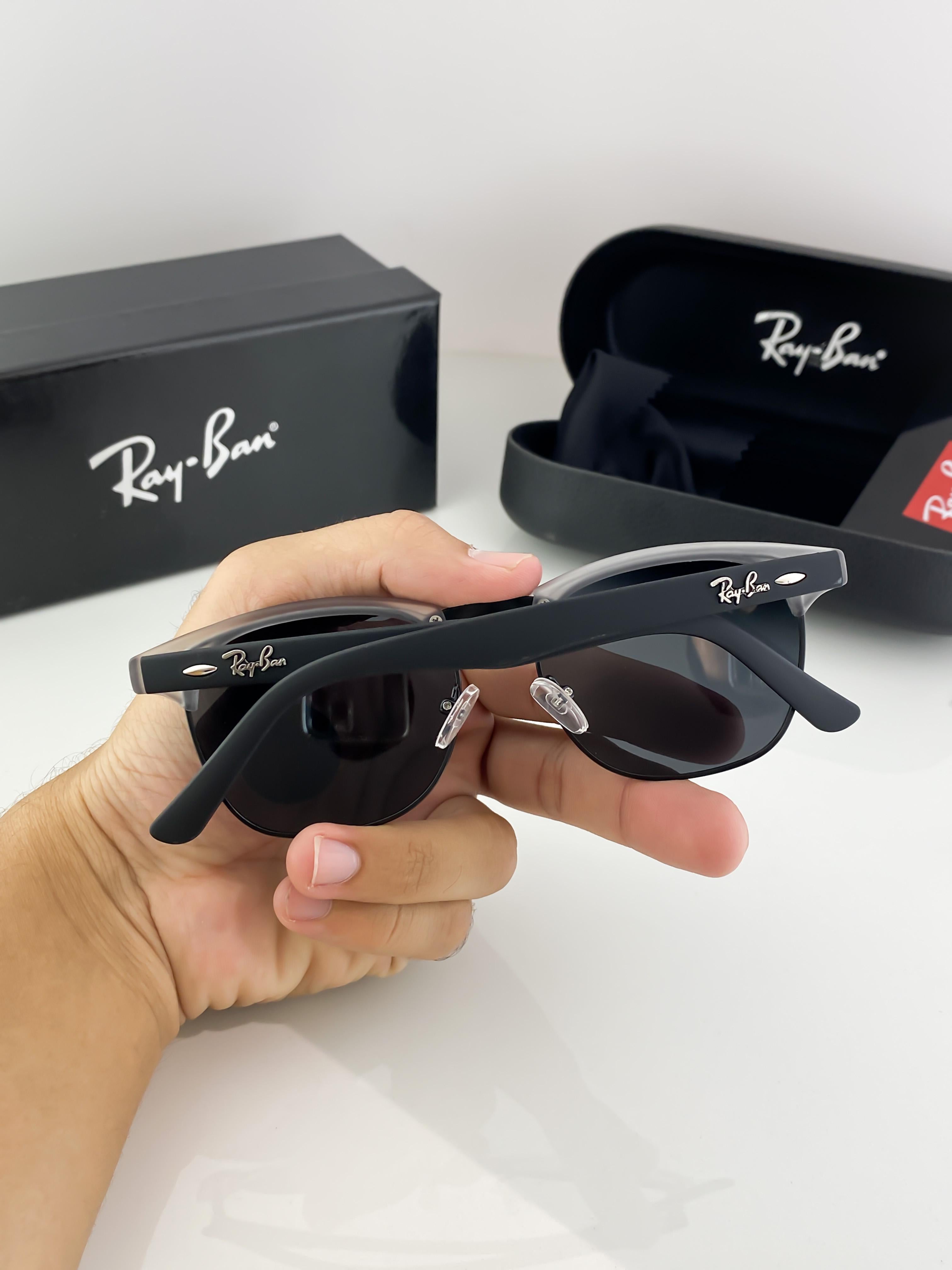 RAY GR_EY BLA_CK CLUB MASTER 3016P B