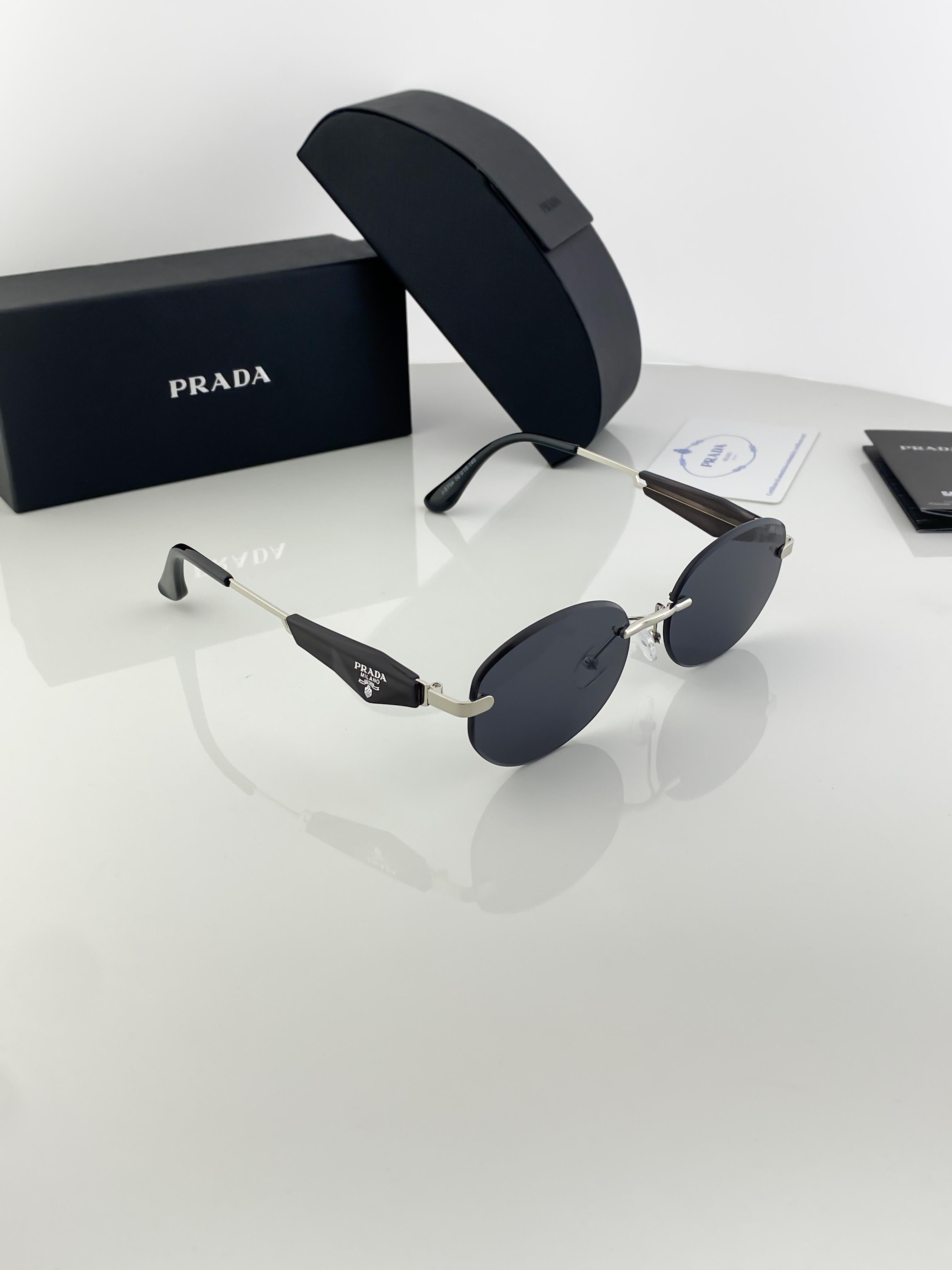 PR_AD_A SILVER BLACK 5704 B