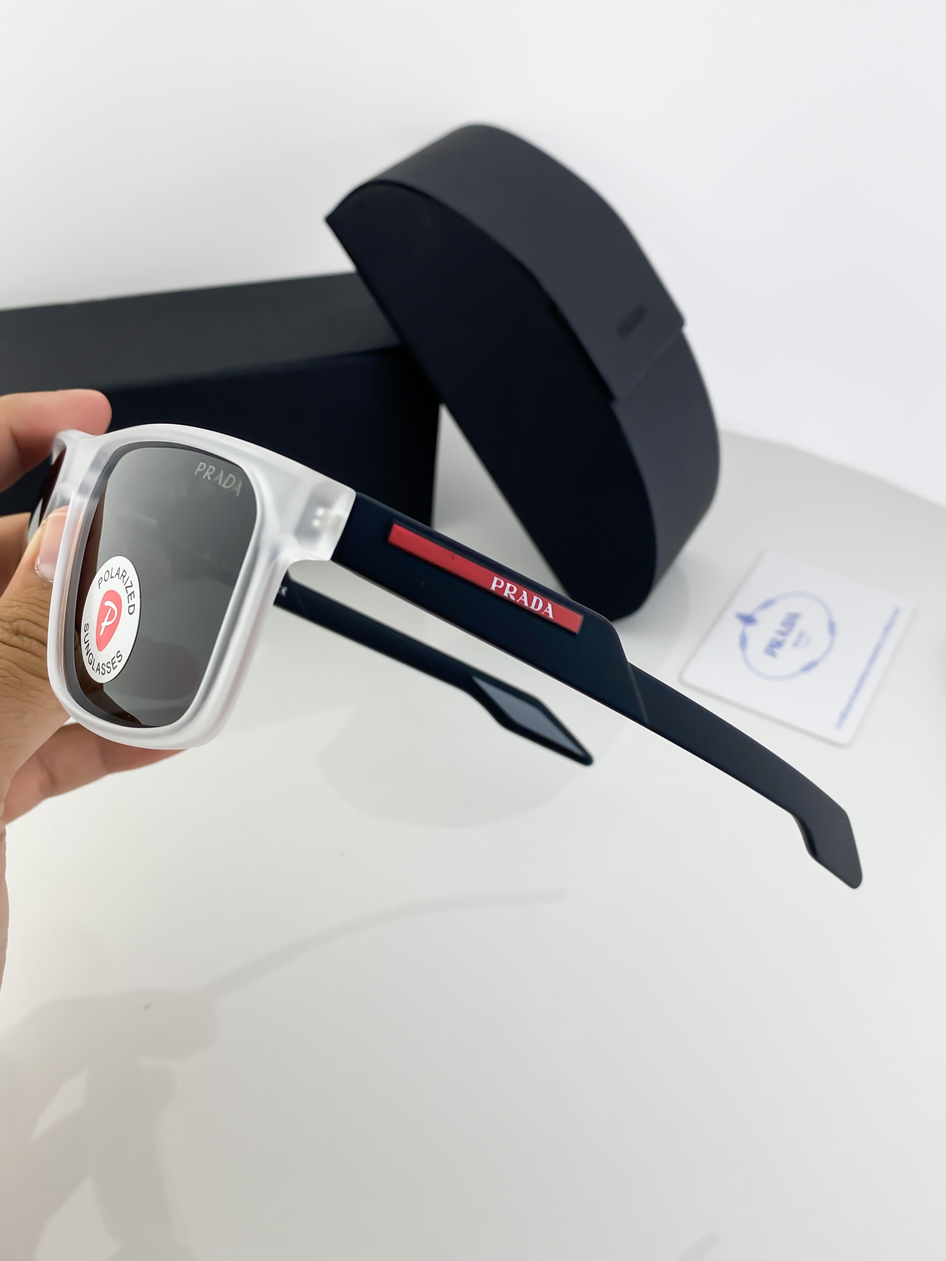 PRA WHITE BLACK 2438 B