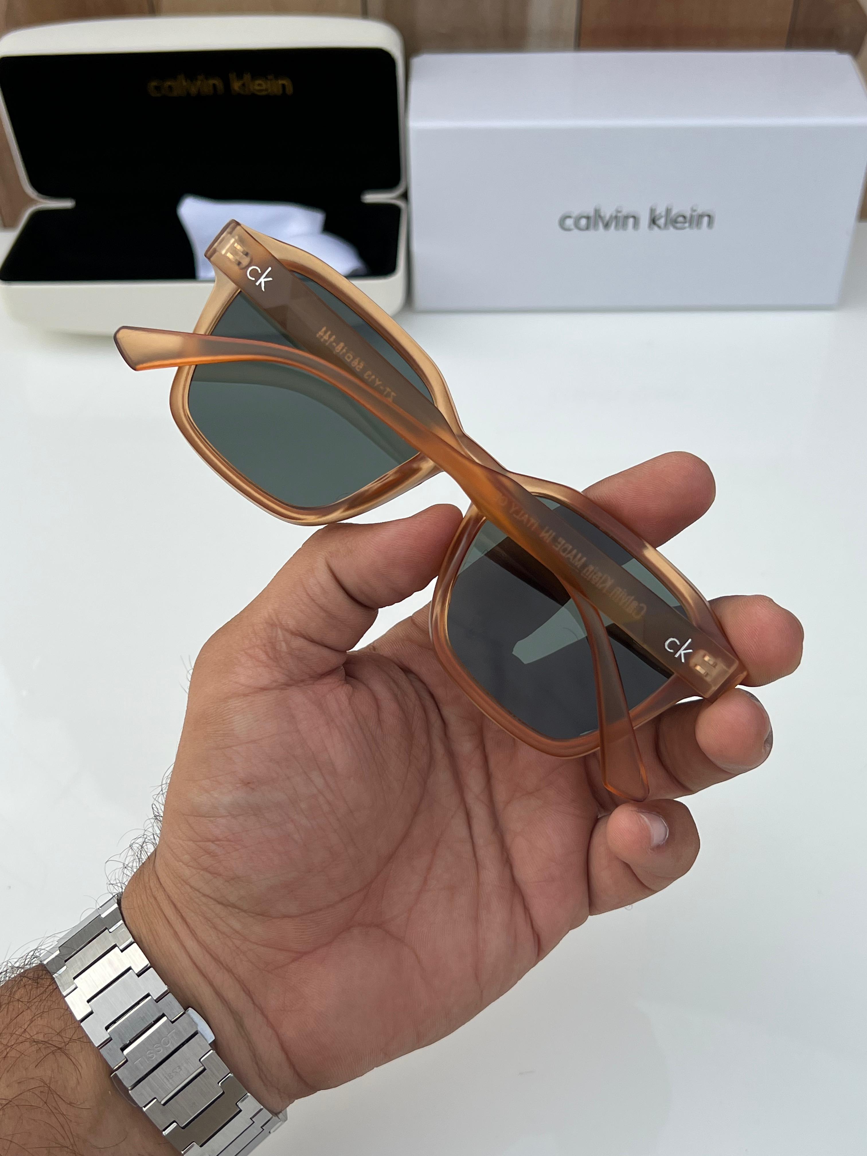 Cal  Y13 peach green  A