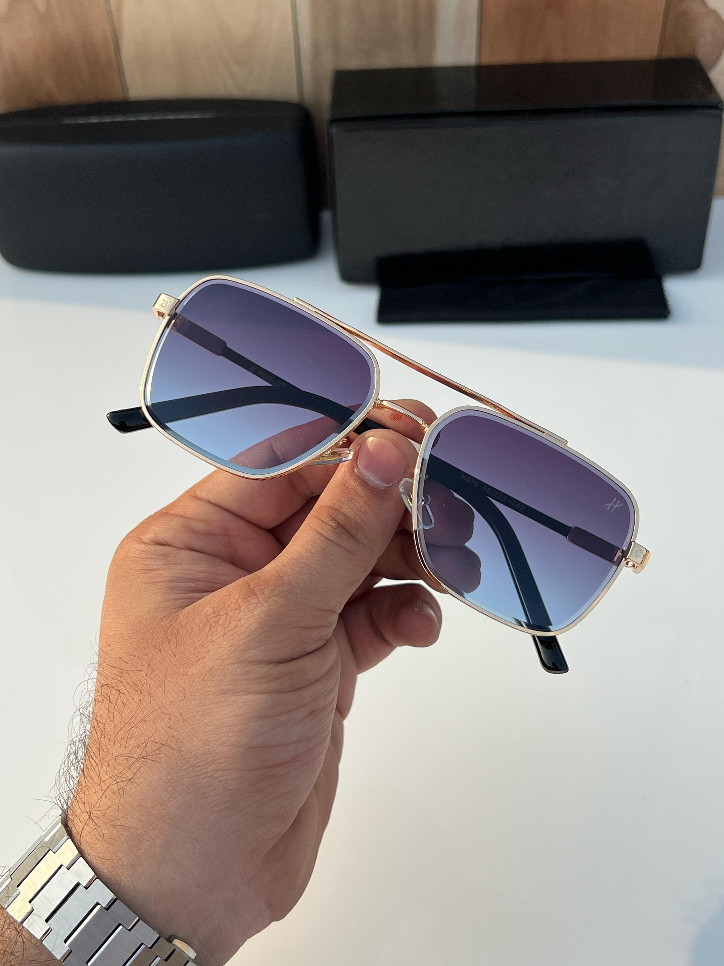 Hub_lot_ Gold Blue A