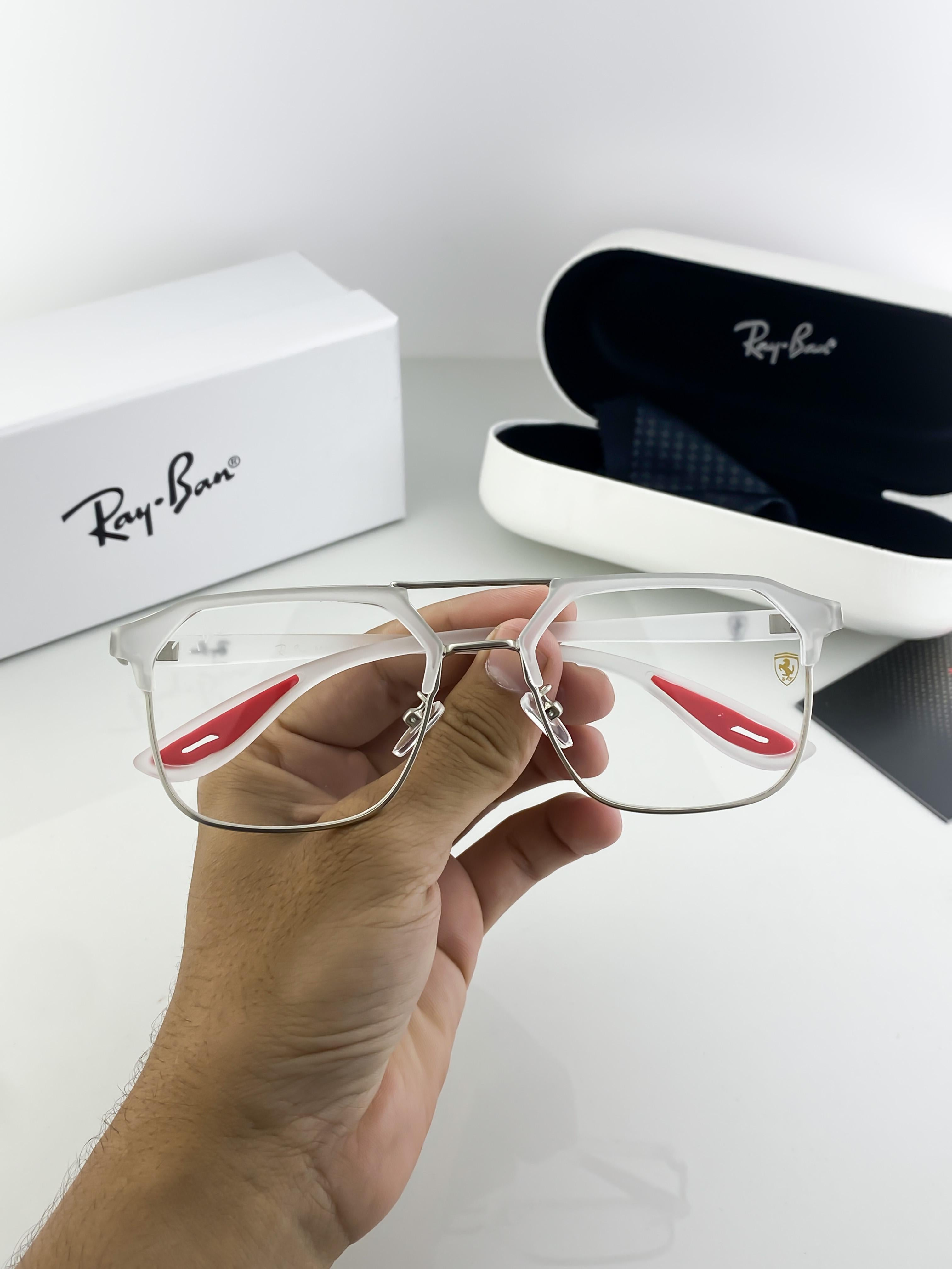 RAY_ 04 WHITE RED PLANO B